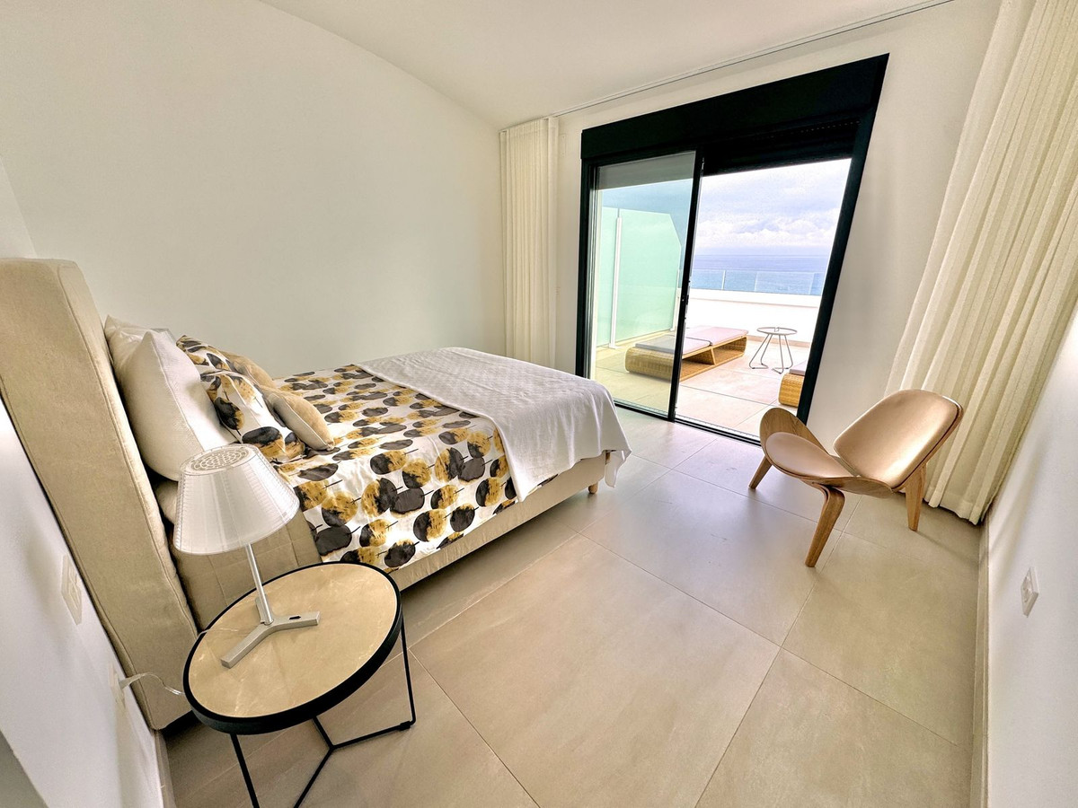 2-slaapkamer penthouse aan Benalmádena Costa met panoramisch zeezicht in Benalmadena Costa - foto 19
