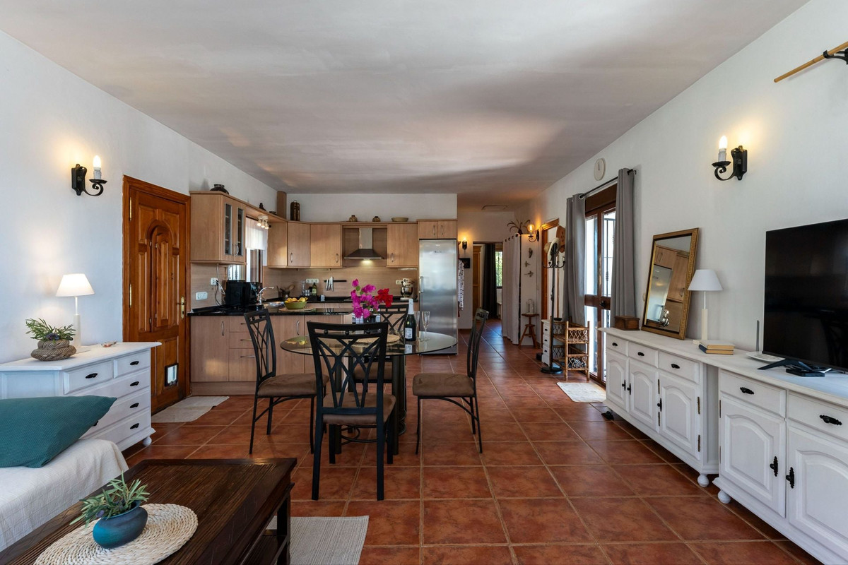 3-slaapkamer finca in Tolox met privézwembad en 15.093 m² perceel in Tolox - foto 13