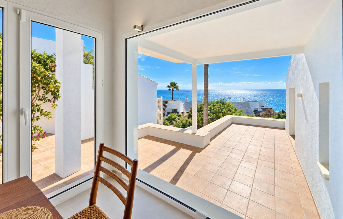 5-slaapkamer villa aan het strand in Estepona met panoramisch zeezicht in Estepona - foto 12