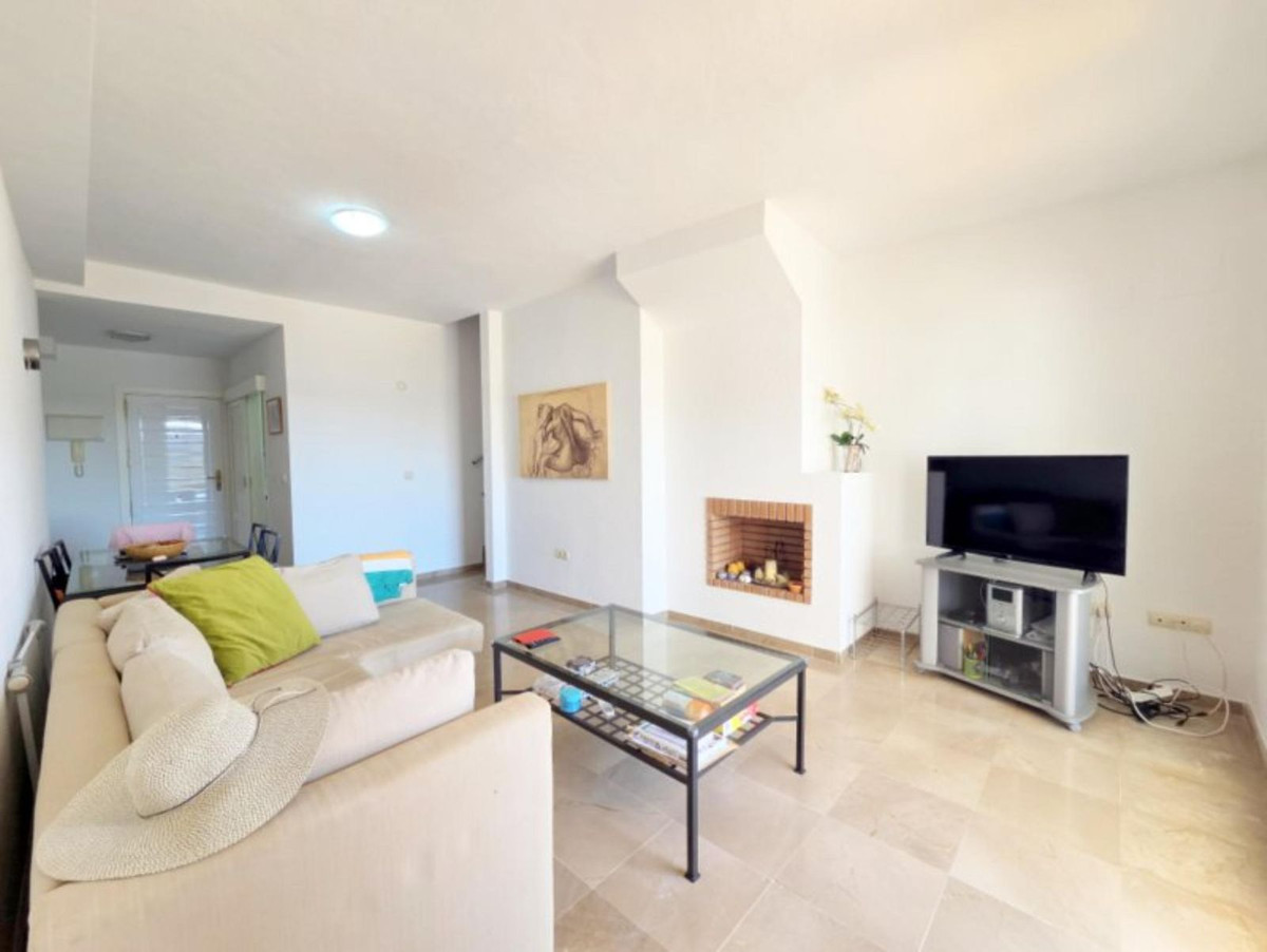 2-slaapkamer duplex penthouse met panoramisch kustzicht in La Duquesa in La Duquesa - foto 3