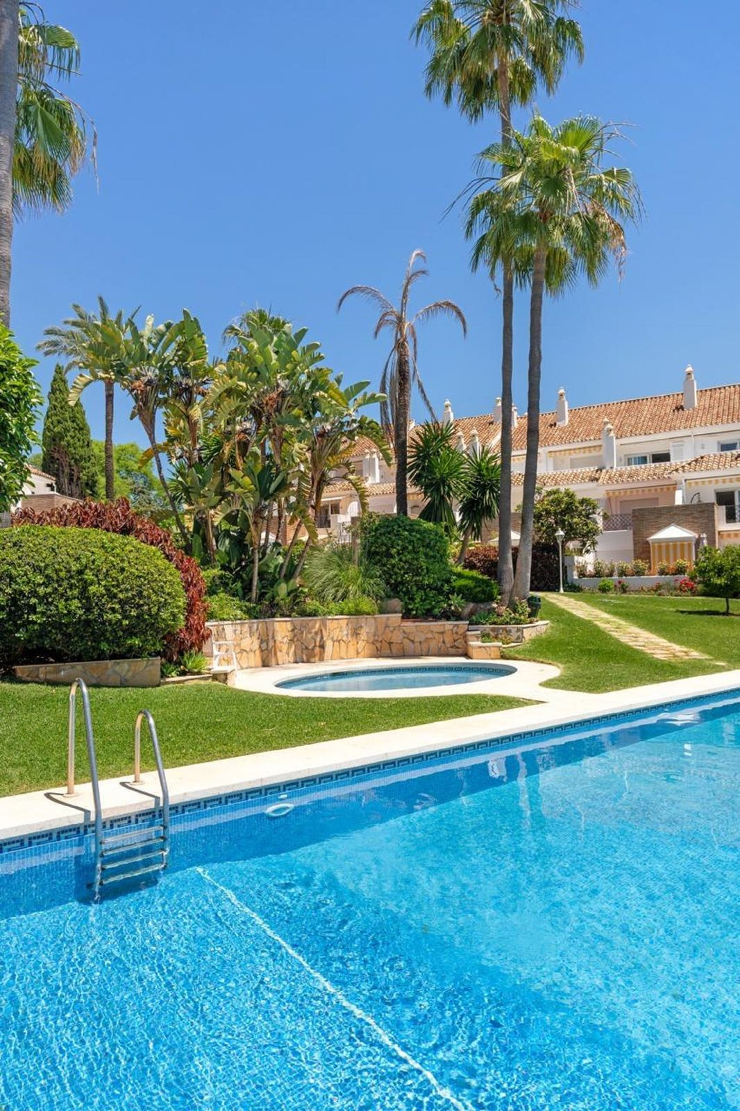 3 bedroom House in Estepona in Estepona - foto 20