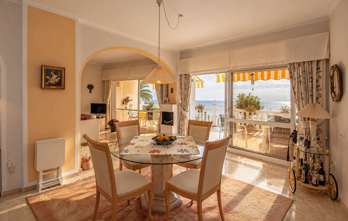 2 bedroom Apartment in Calahonda in Calahonda - foto 7