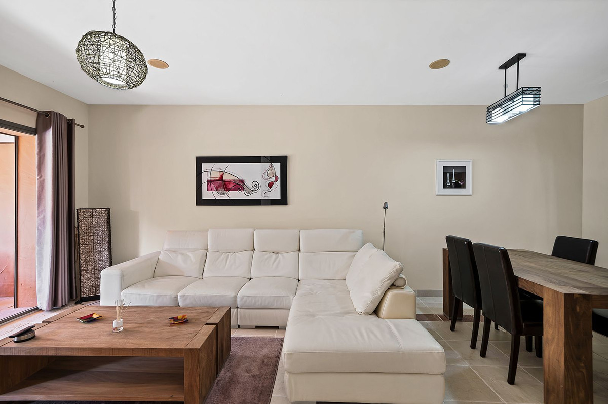2 bedroom Apartment in Atalaya in Atalaya - foto 12