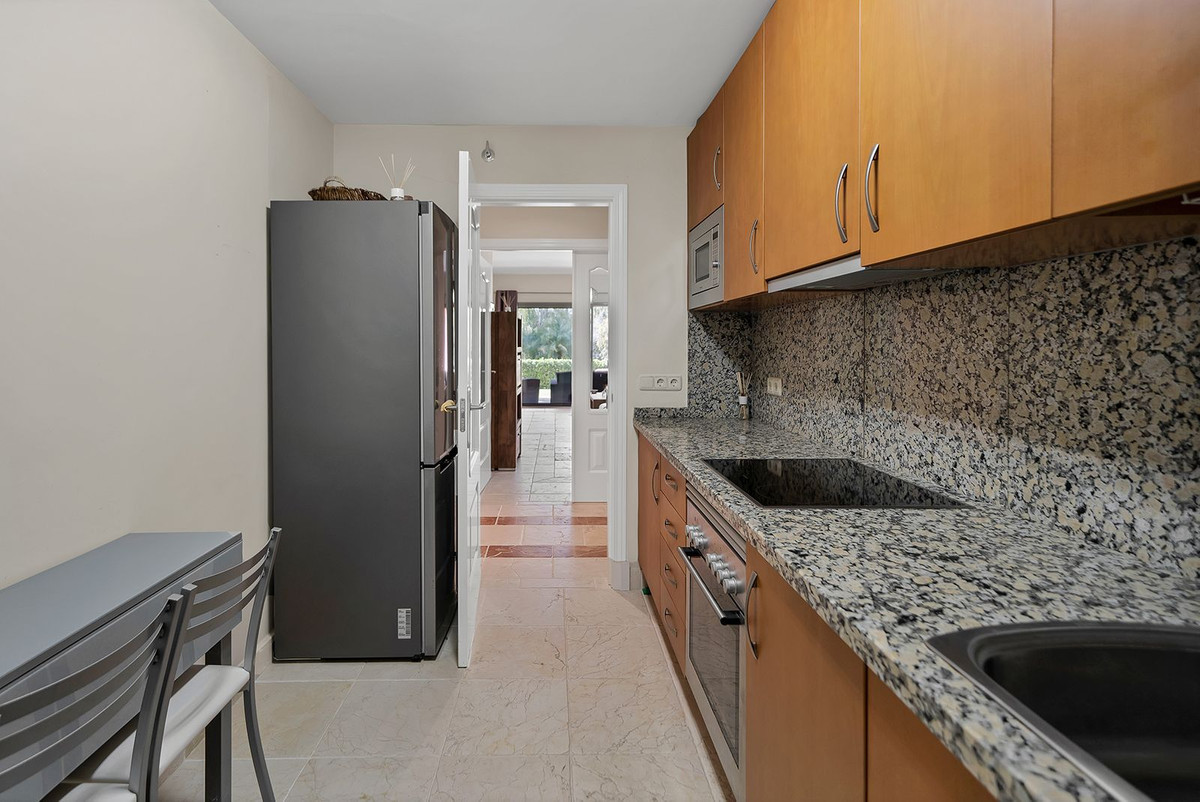 2 bedroom Apartment in Atalaya in Atalaya - foto 14