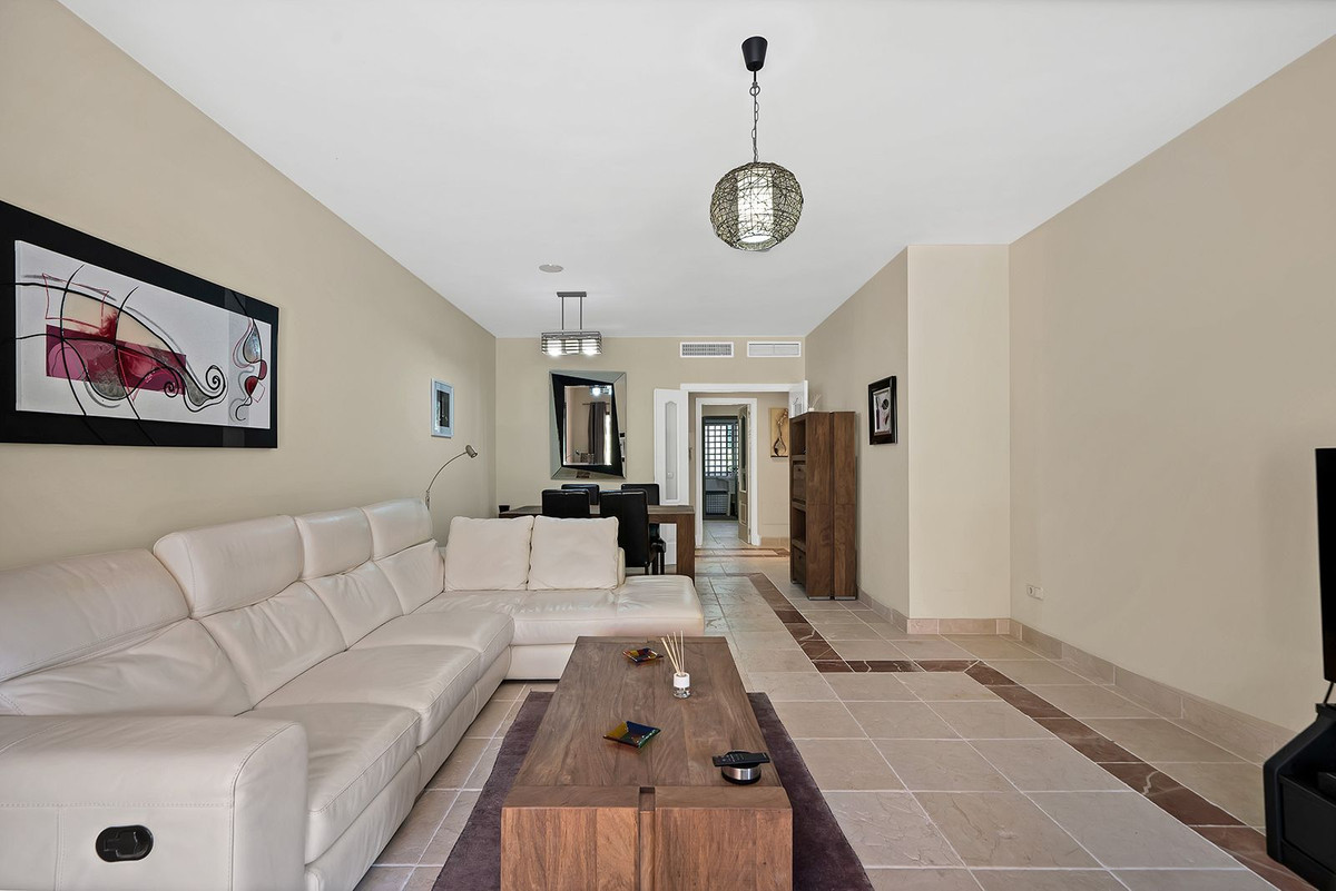 2 bedroom Apartment in Atalaya in Atalaya - foto 9