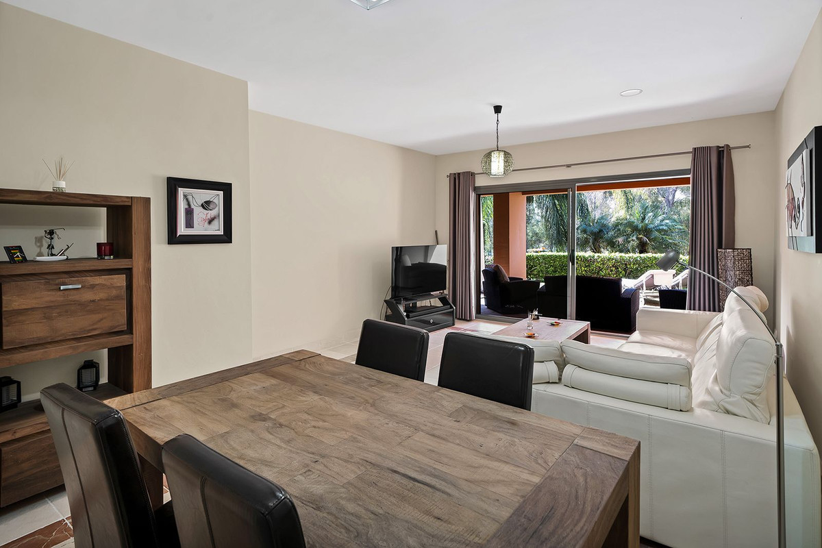 2 bedroom Apartment in Atalaya in Atalaya - foto 10