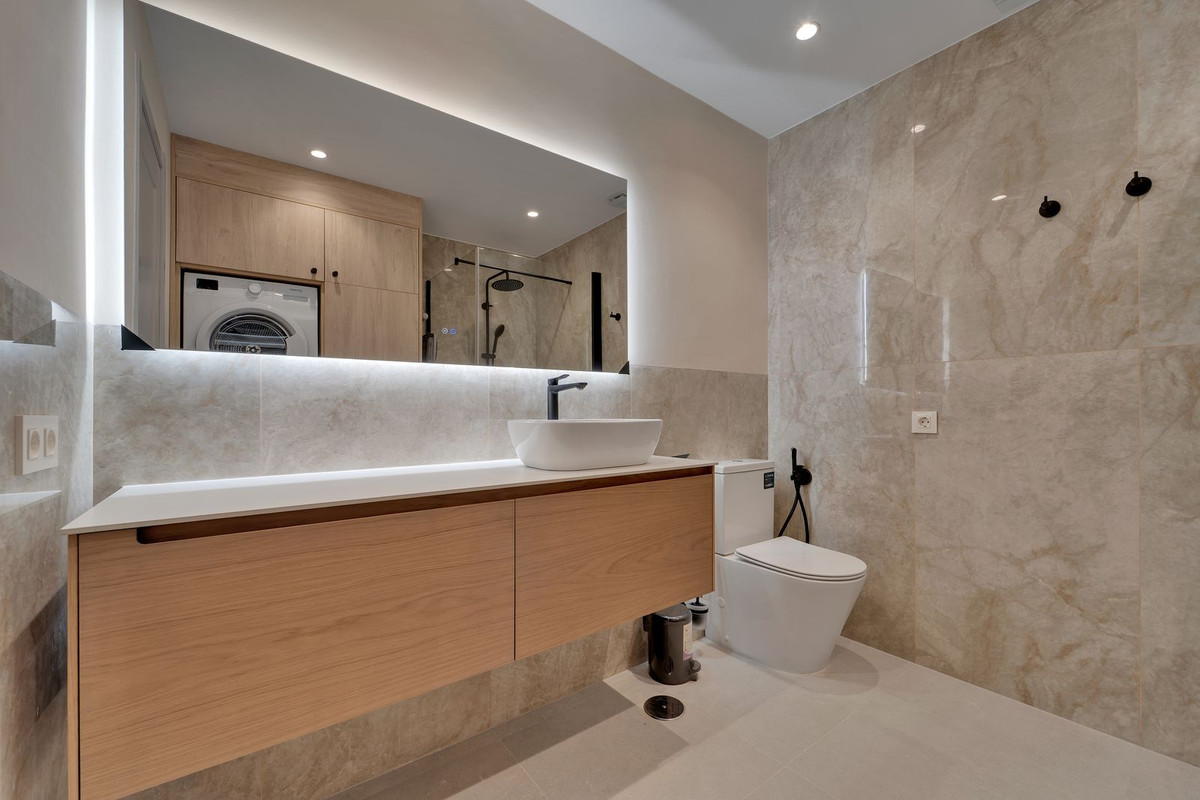 Drie-slaapkamer appartement op de begane grond met privé-tuin in Benahavís in Benahavís - foto 13