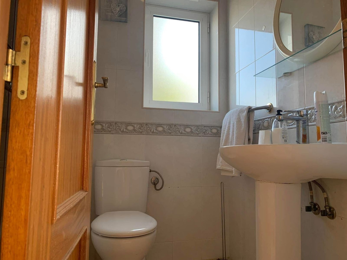 Villa met 4 slaapkamers in Cerros del Aguila in Cerros del Aguila - foto 14