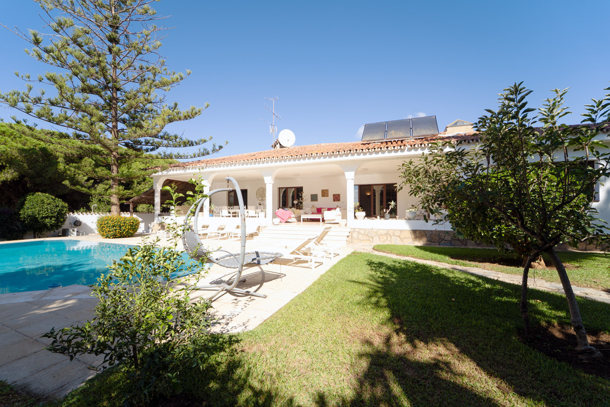 8 bedroom House in Marbesa in Marbesa - foto 9