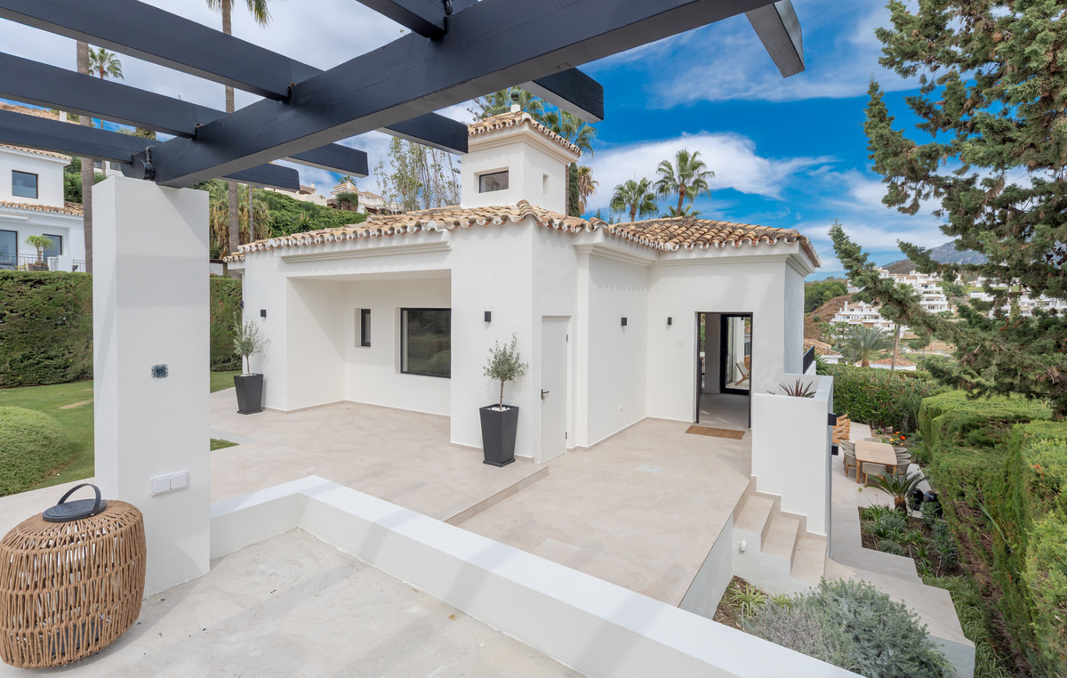 4-slaapkamer villa in Nueva Andalucía in Nueva Andalucía - foto 16