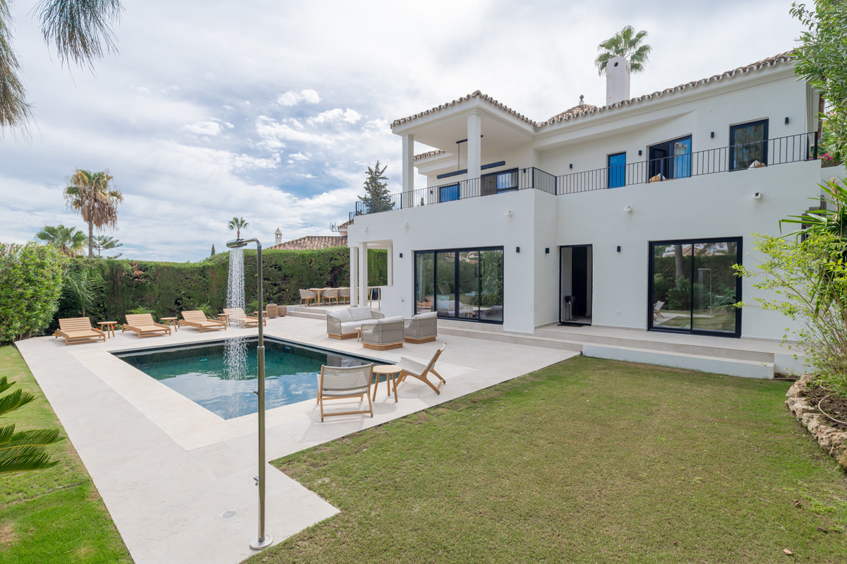 4-slaapkamer villa in Nueva Andalucía in Nueva Andalucía - foto 5