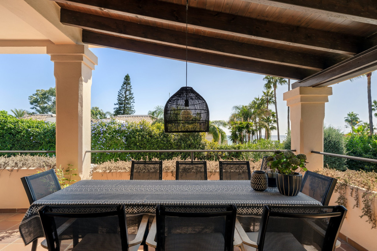 Villa met 6 slaapkamers in Los Monteros, Marbella in Los Monteros - foto 19