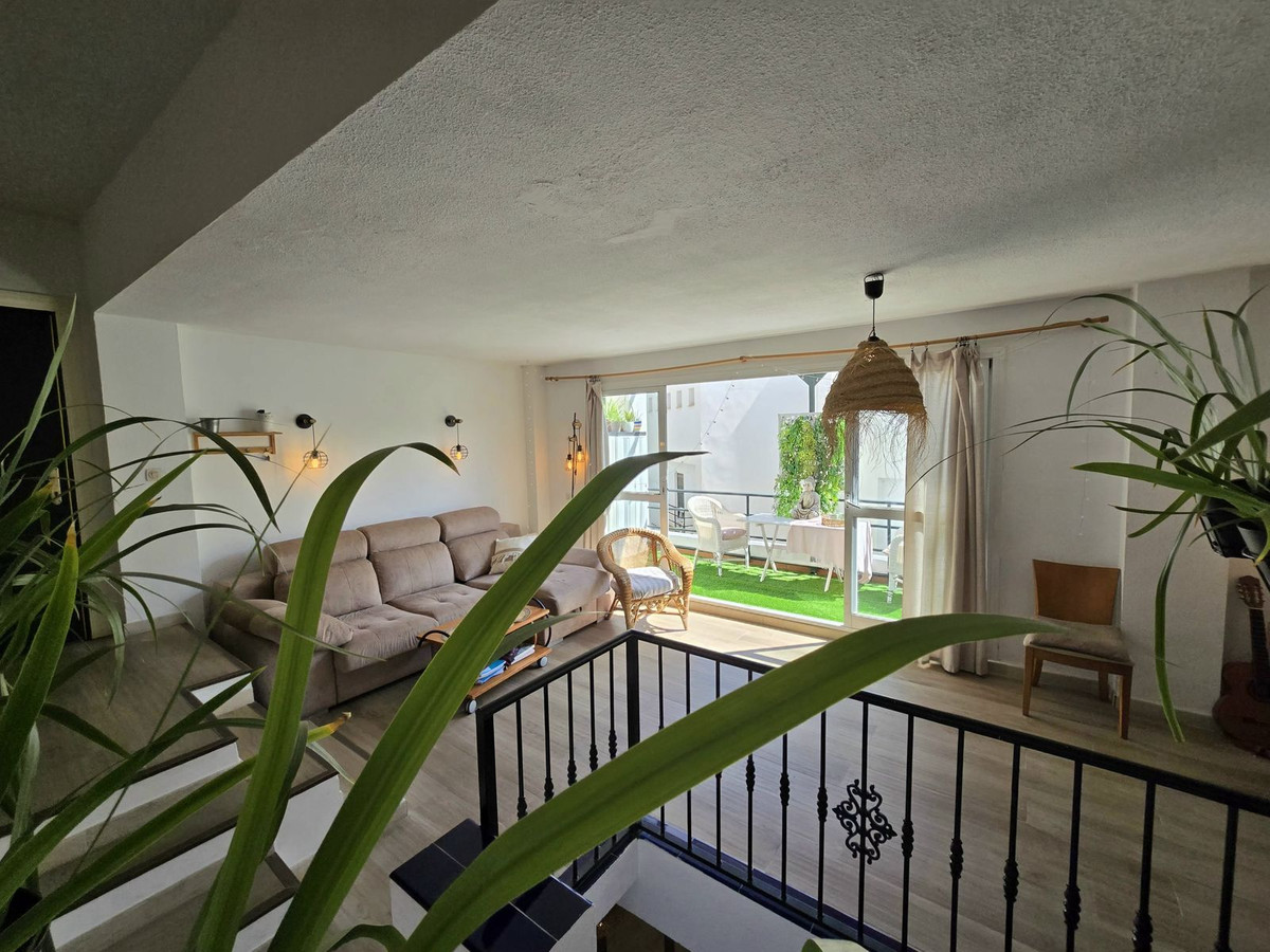 2 bedroom Apartment in Torremolinos in Torremolinos - foto 11