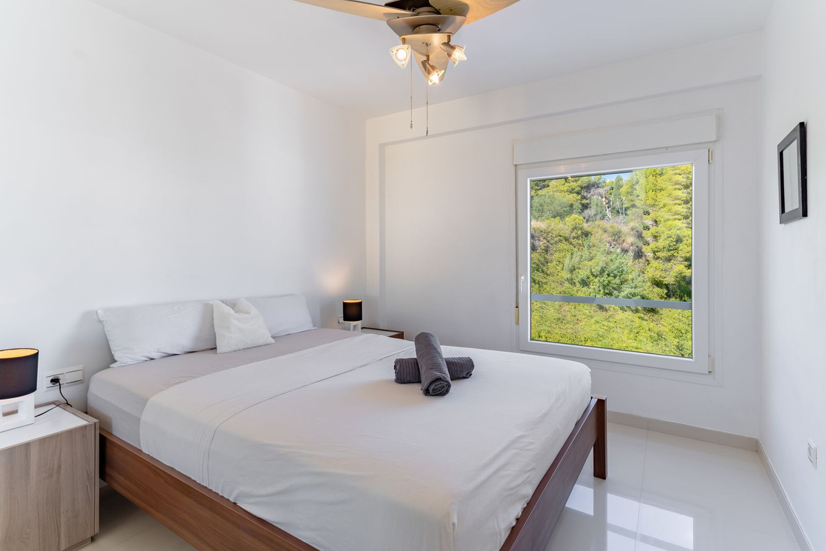 3 bedroom Apartment in Torremolinos in Torremolinos - foto 12