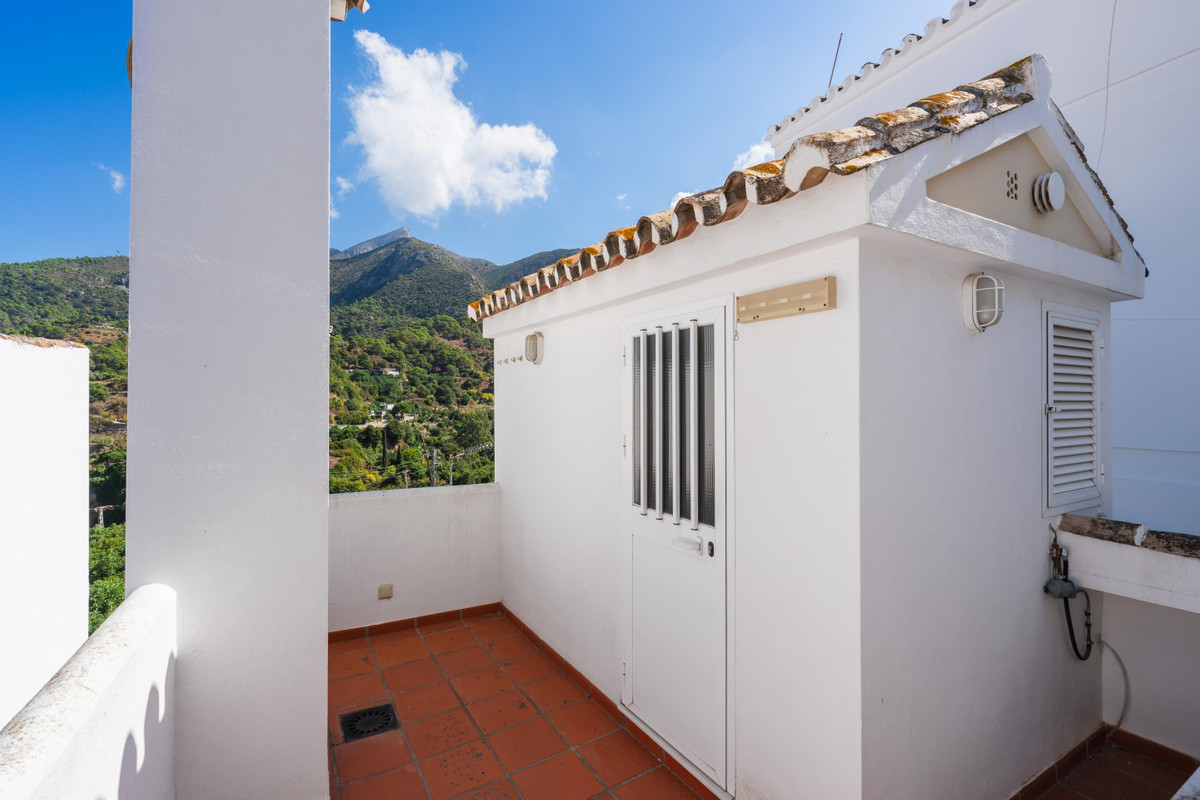 4 bedroom House in Istán in Istán - foto 20