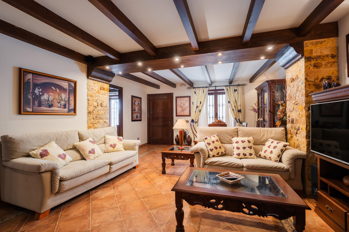 4 bedroom House in Istán in Istán - foto 5