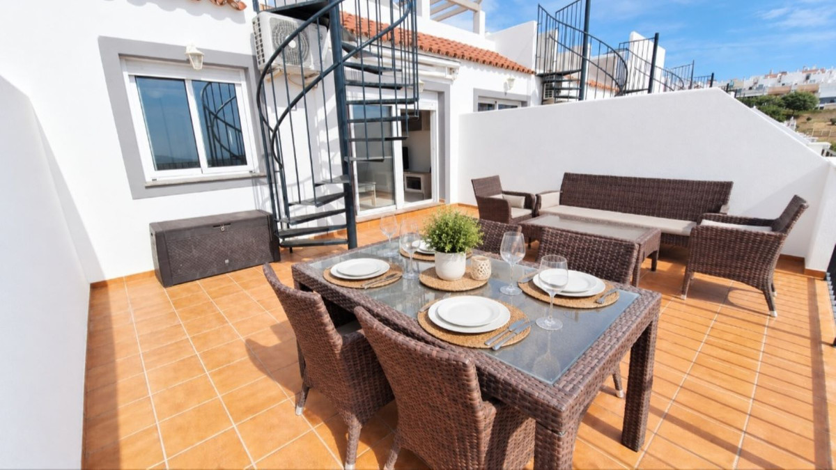 2 bedroom Apartment in Casares Playa in Casares Playa - foto 5