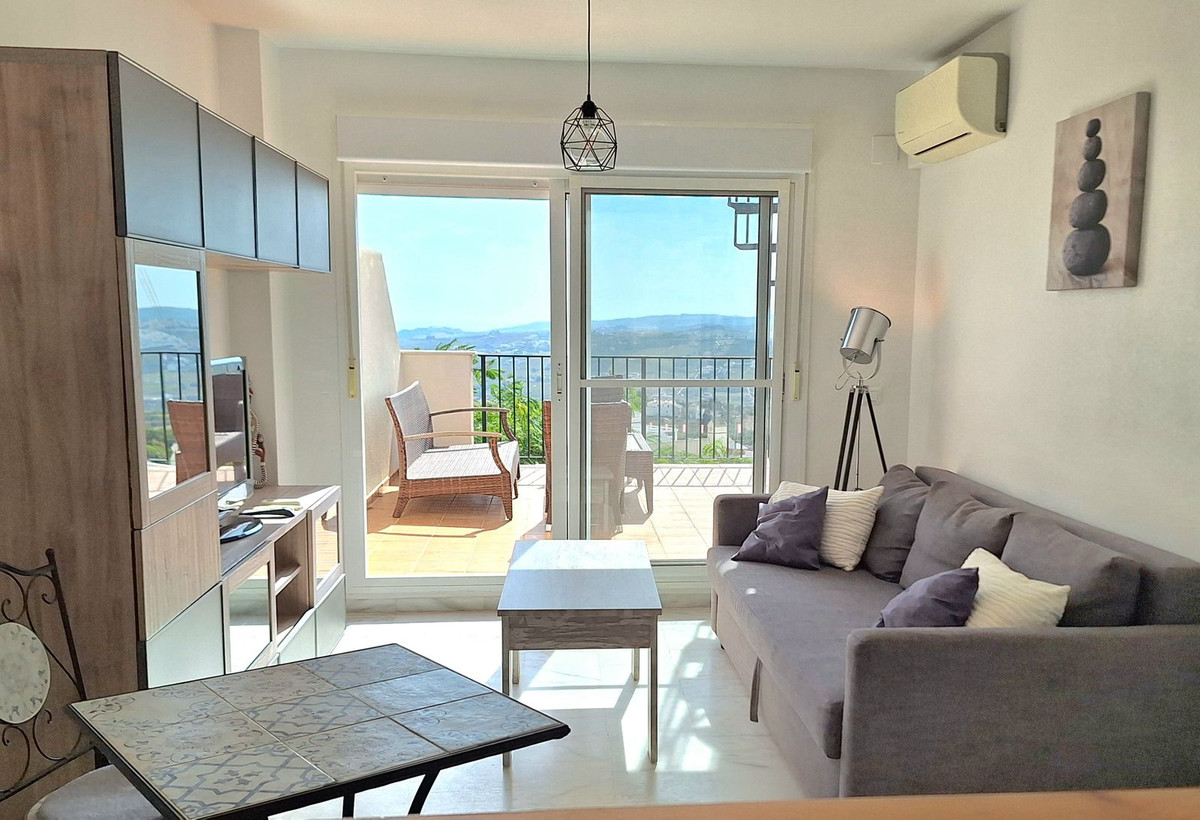 2 bedroom Apartment in Casares Playa in Casares Playa - foto 9