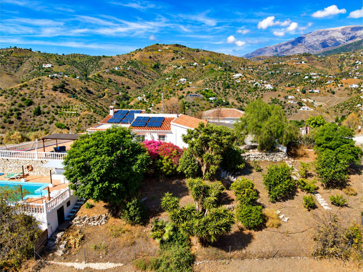 3 bedroom House in Cómpeta in Cómpeta - foto 5
