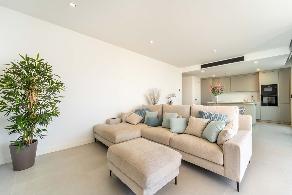 2 bedroom Apartment in Fuengirola in Fuengirola - foto 17