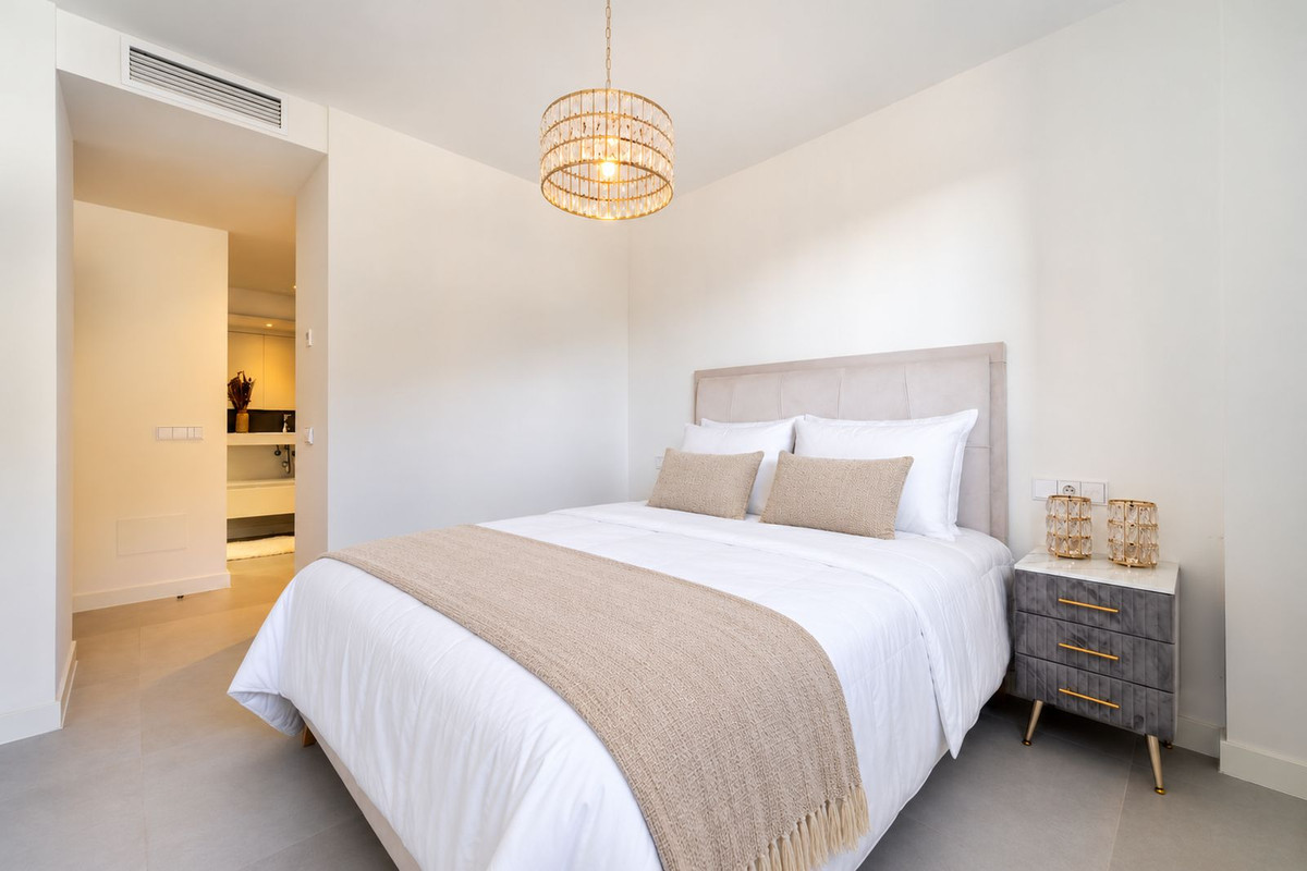 2 bedroom Apartment in Fuengirola in Fuengirola - foto 19