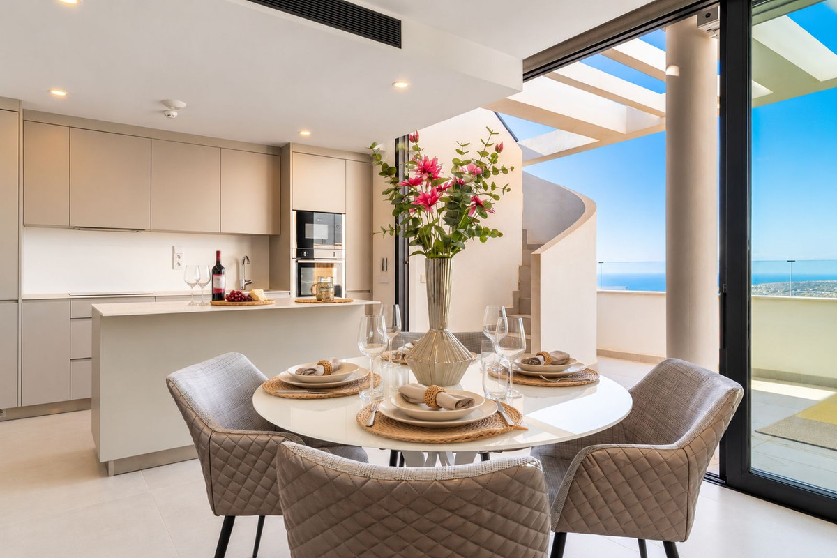 2 bedroom Apartment in Fuengirola in Fuengirola - foto 6
