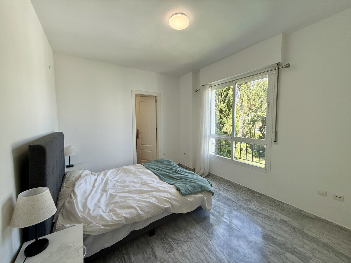 Appartement met 2 slaapkamers in Nueva Andalucía in Nueva Andalucía - foto 11