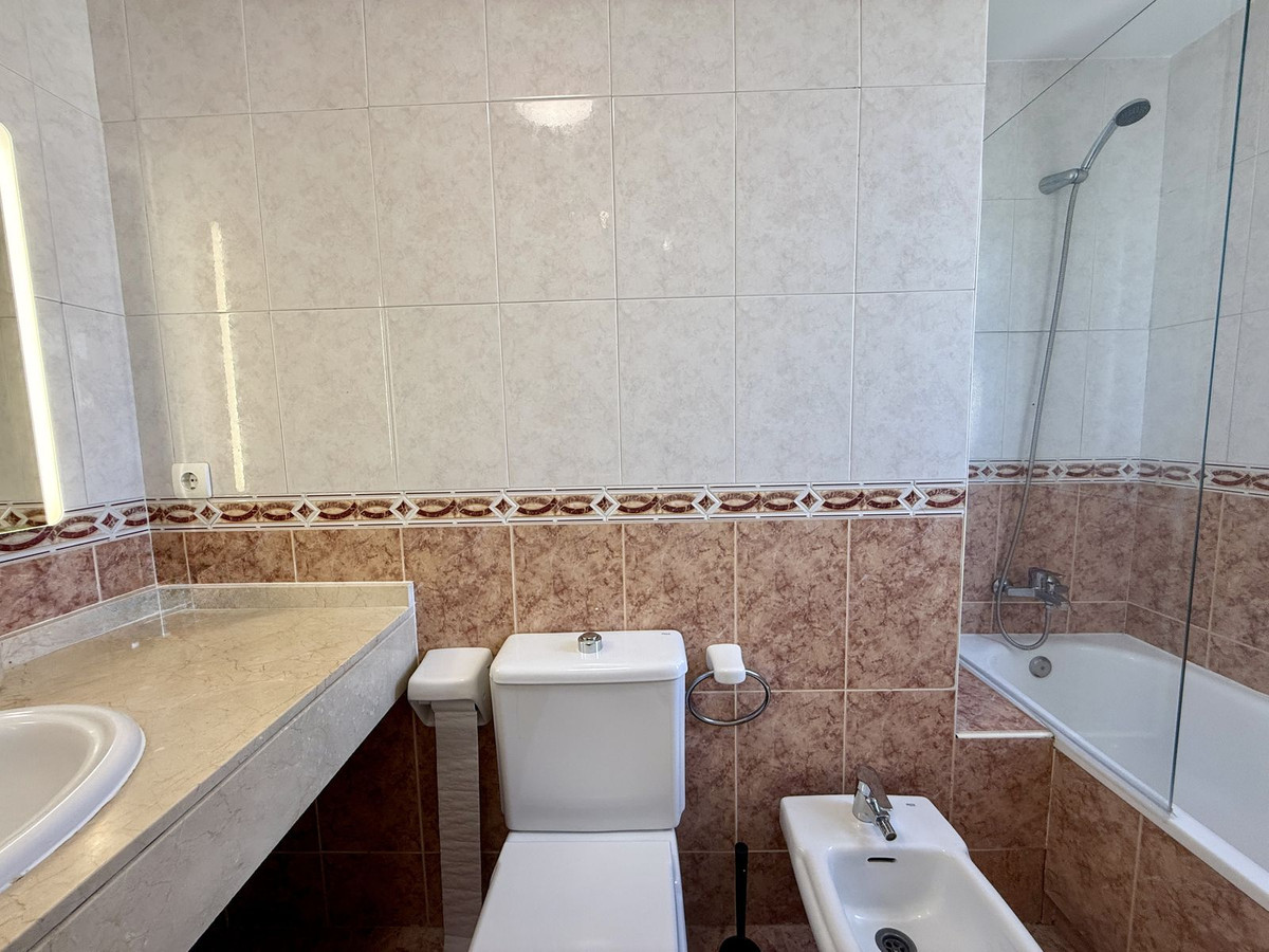 Appartement met 2 slaapkamers in Nueva Andalucía in Nueva Andalucía - foto 12