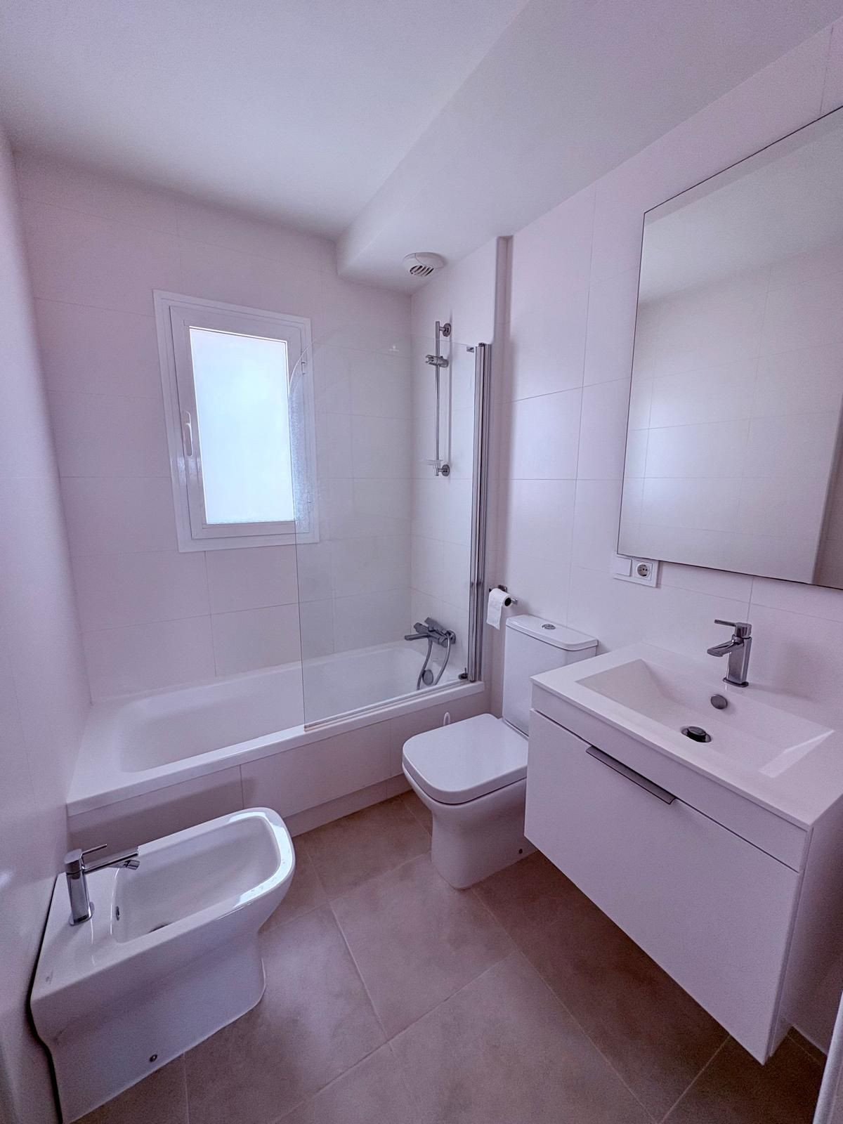 Penthouse met panoramisch zeezicht in Las Mesas, Estepona in Estepona - foto 12