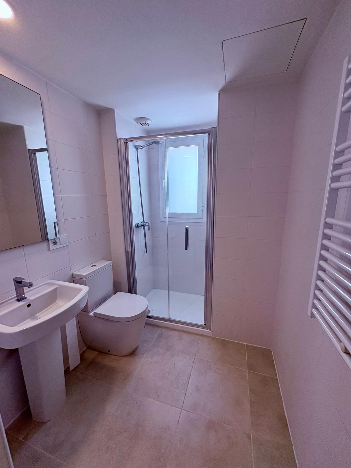 Penthouse met panoramisch zeezicht in Las Mesas, Estepona in Estepona - foto 13