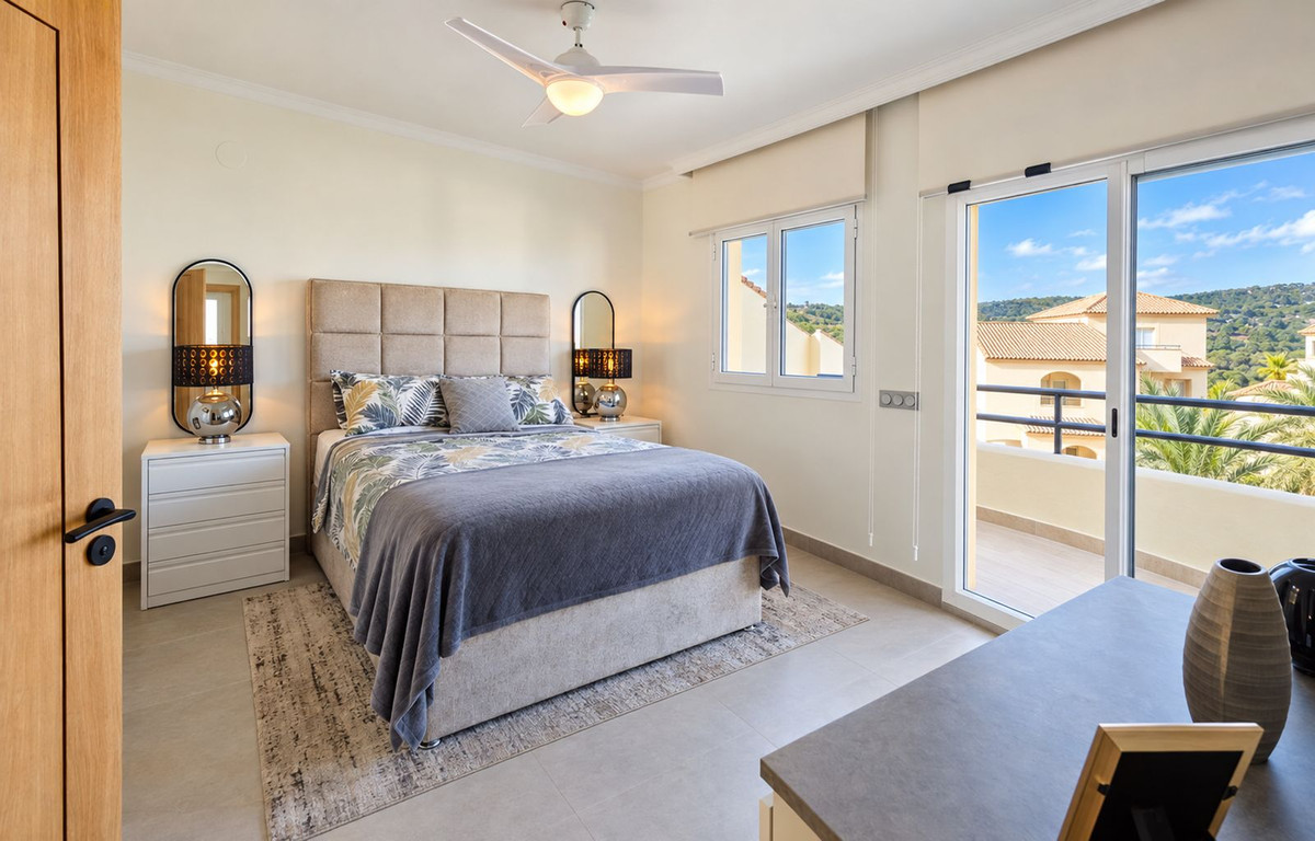 Duplex penthouse met 3 slaapkamers in San Roque Club in San Roque Club - foto 16