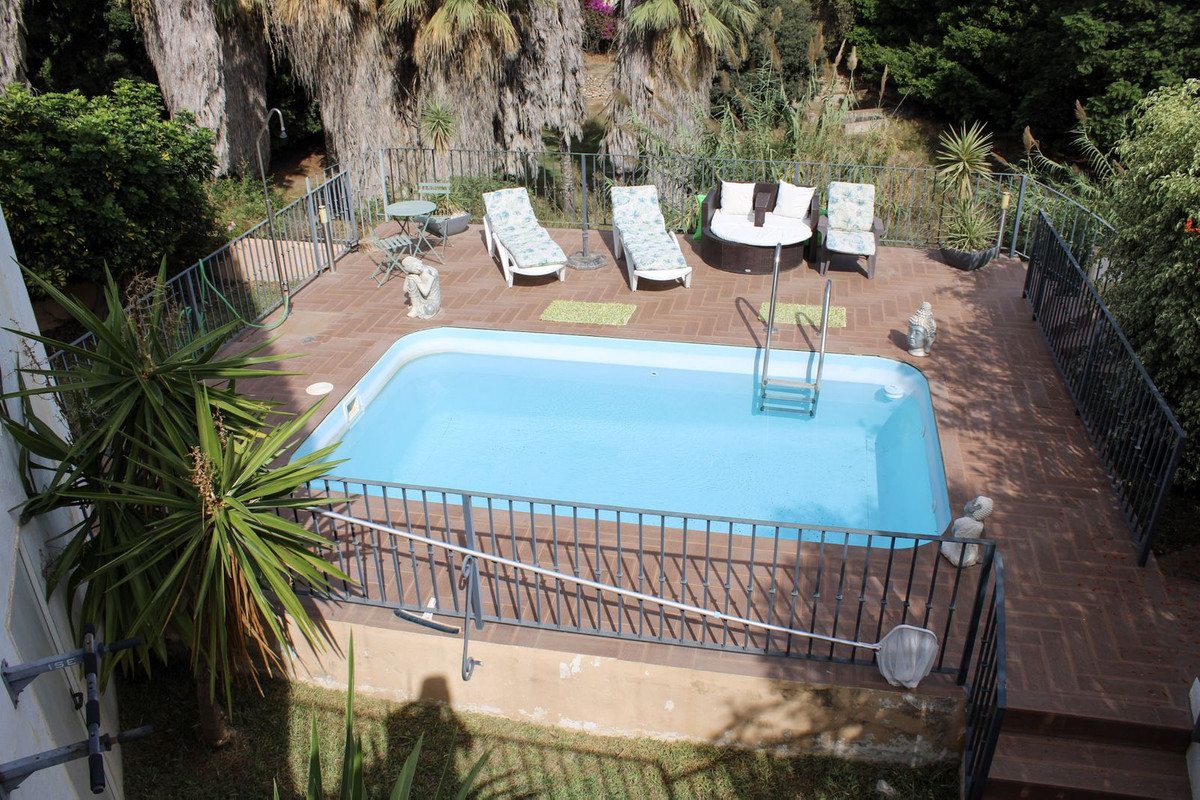 4 bedroom House in Nerja in Nerja - foto 7