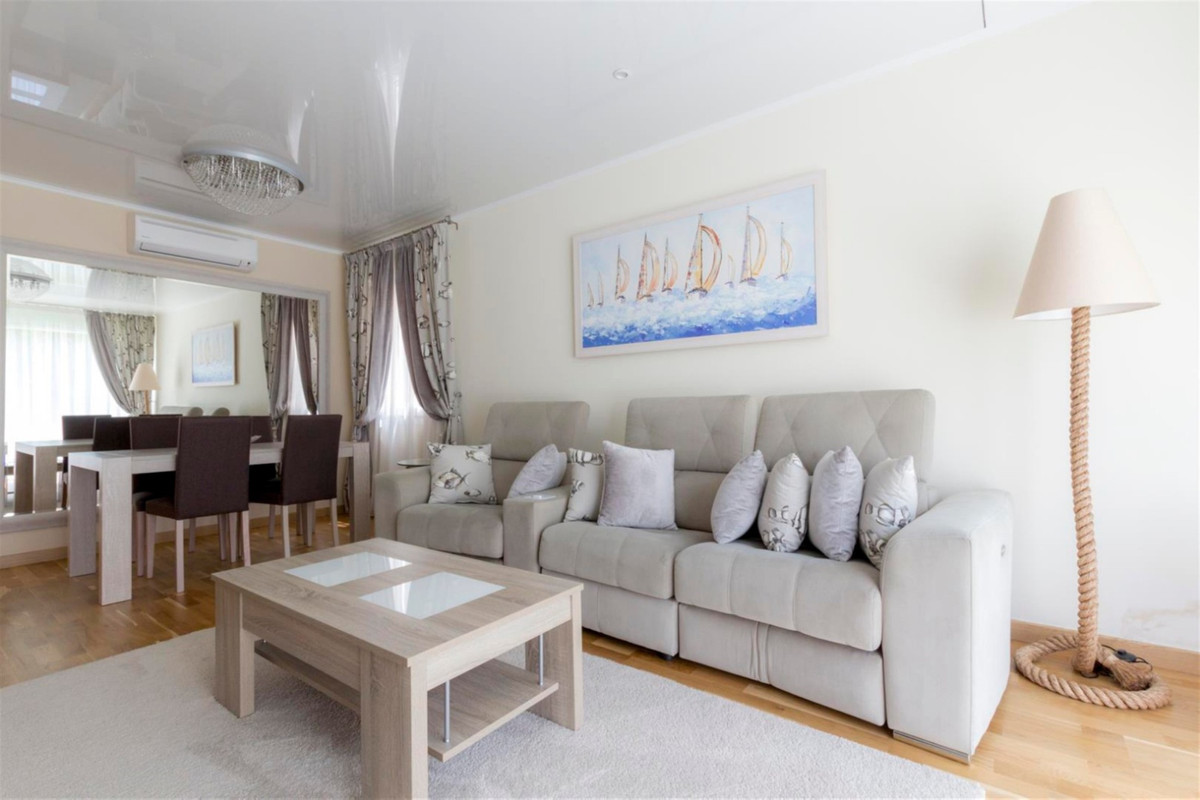 Villa met 4 slaapkamers nabij het strand in San Pedro de Alcántara in San Pedro de Alcántara - foto 16