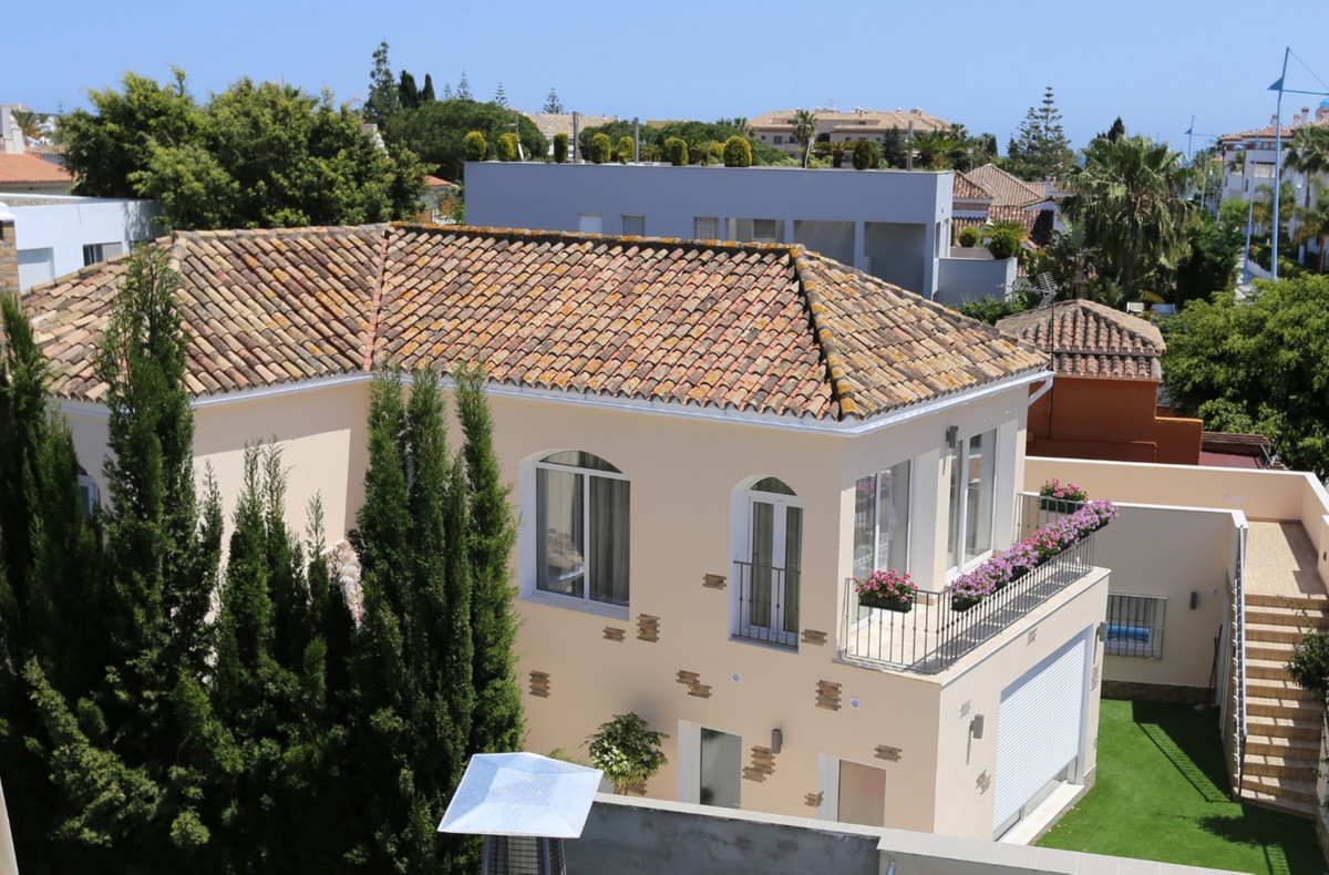 Villa met 4 slaapkamers nabij het strand in San Pedro de Alcántara in San Pedro de Alcántara - foto 7