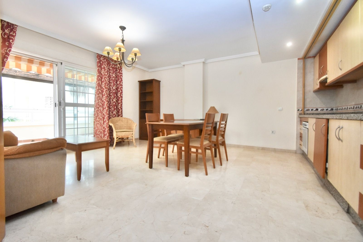 2 bedroom Apartment in Benalmadena in Benalmadena - foto 12