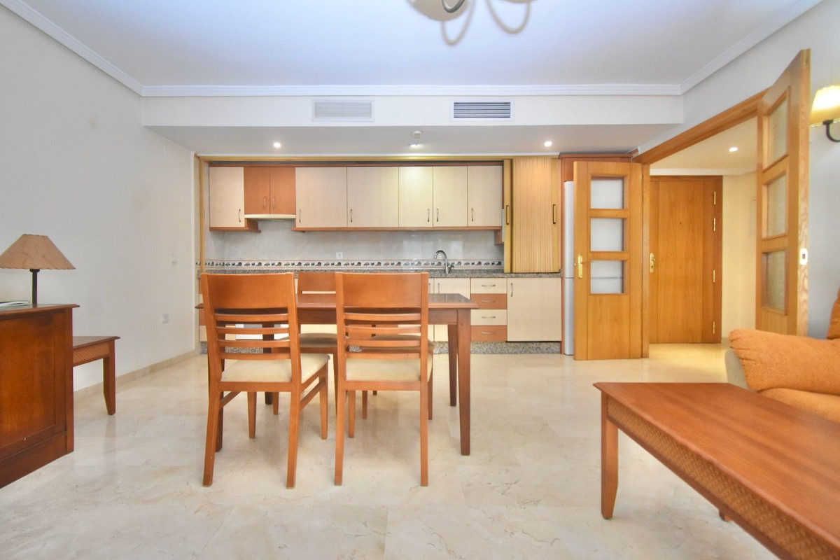 2 bedroom Apartment in Benalmadena in Benalmadena - foto 13
