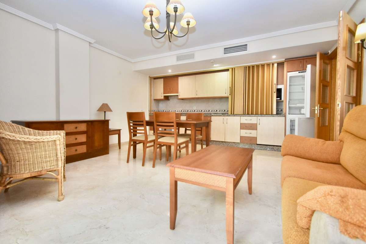 2 bedroom Apartment in Benalmadena in Benalmadena - foto 7