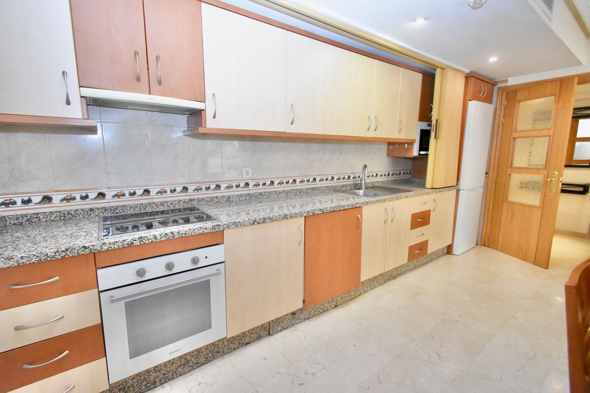 2 bedroom Apartment in Benalmadena in Benalmadena - foto 10
