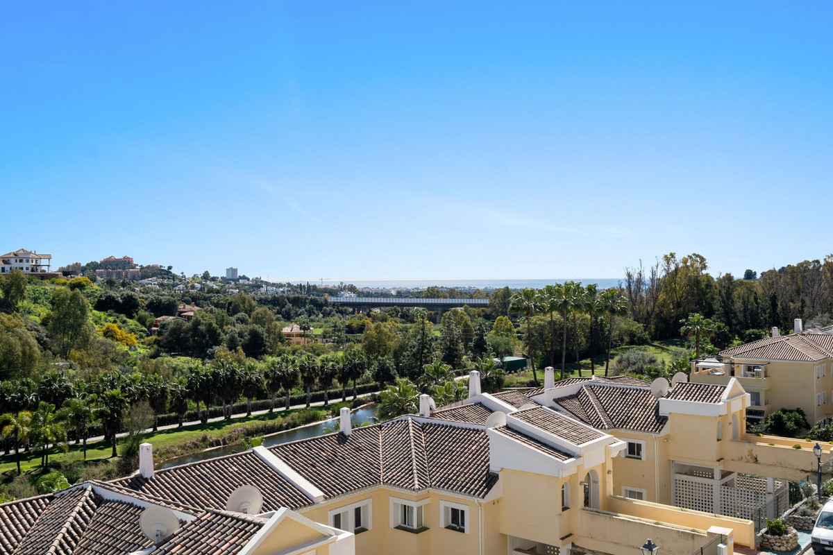 Luxe penthouse te koop – Los Arcos de la Quinta, Marbella, Costa del Sol in Marbella - foto 13
