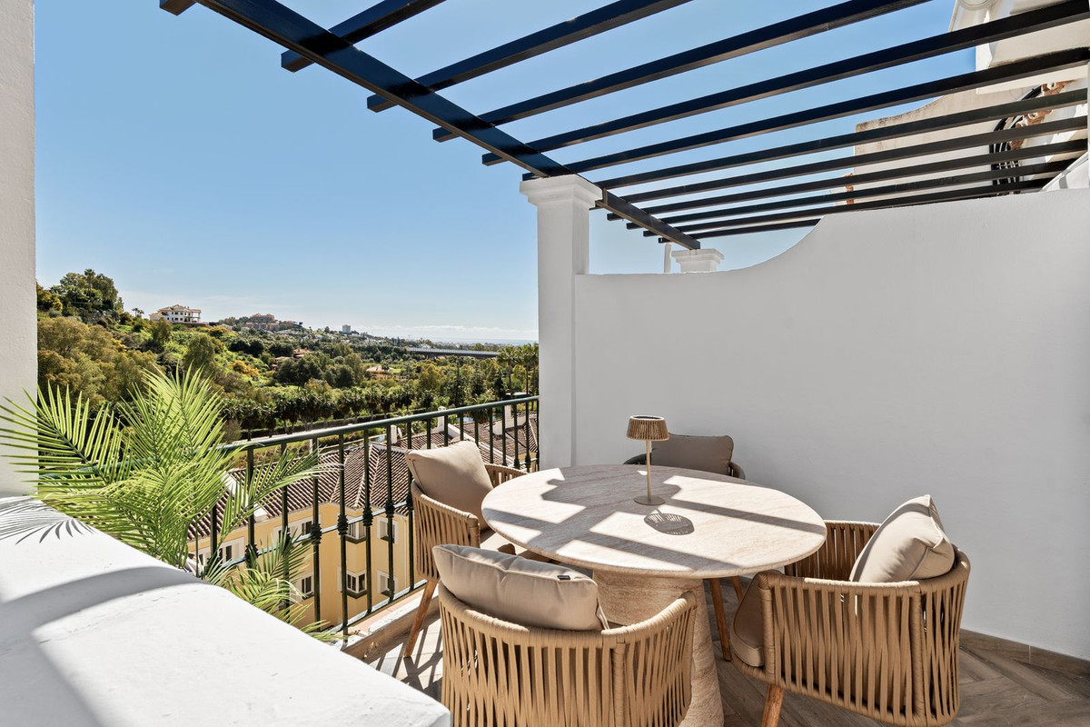 Luxe penthouse te koop – Los Arcos de la Quinta, Marbella, Costa del Sol in Marbella - foto 8