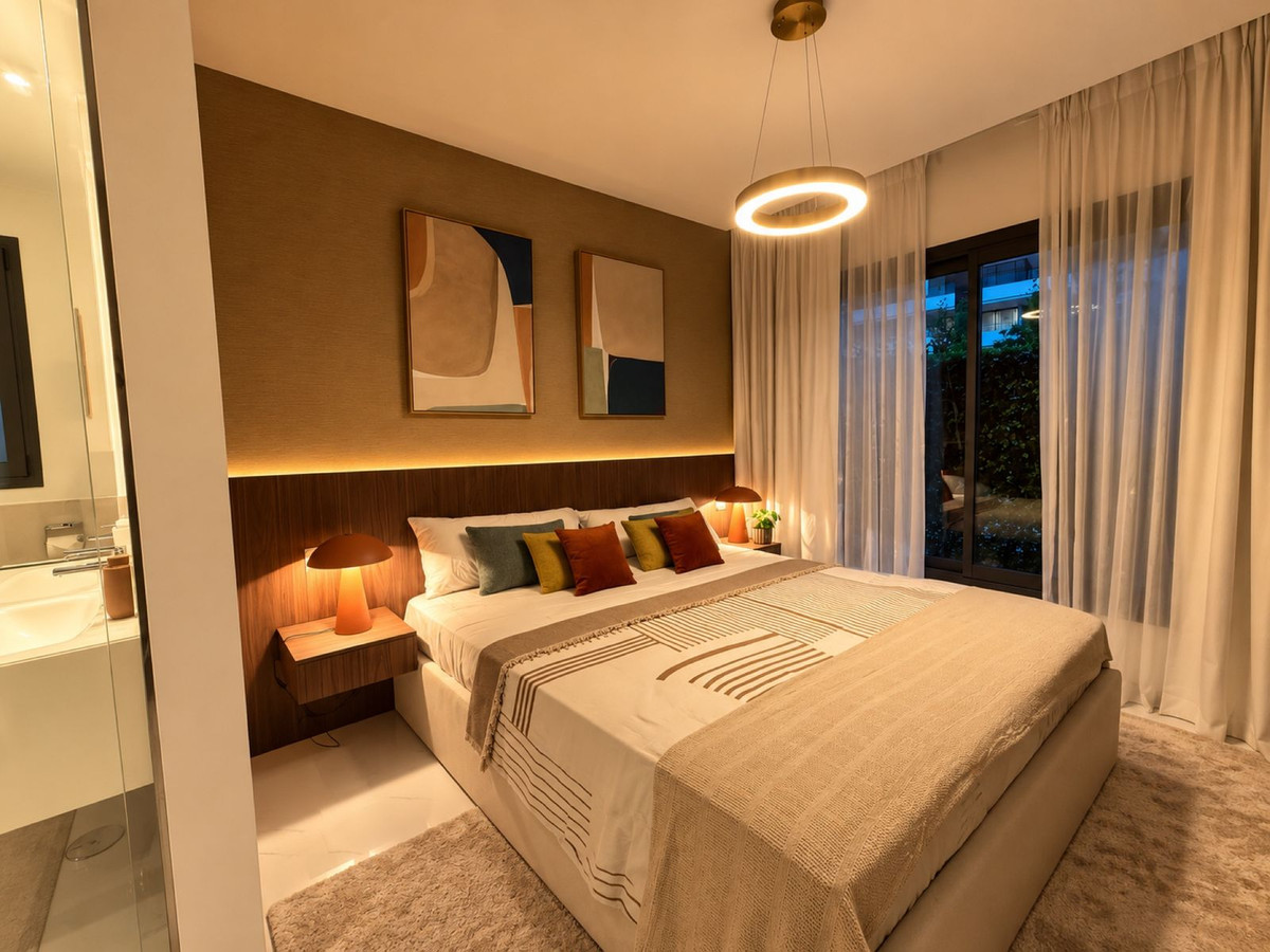 3 bedroom Apartment in Estepona in Estepona - foto 11