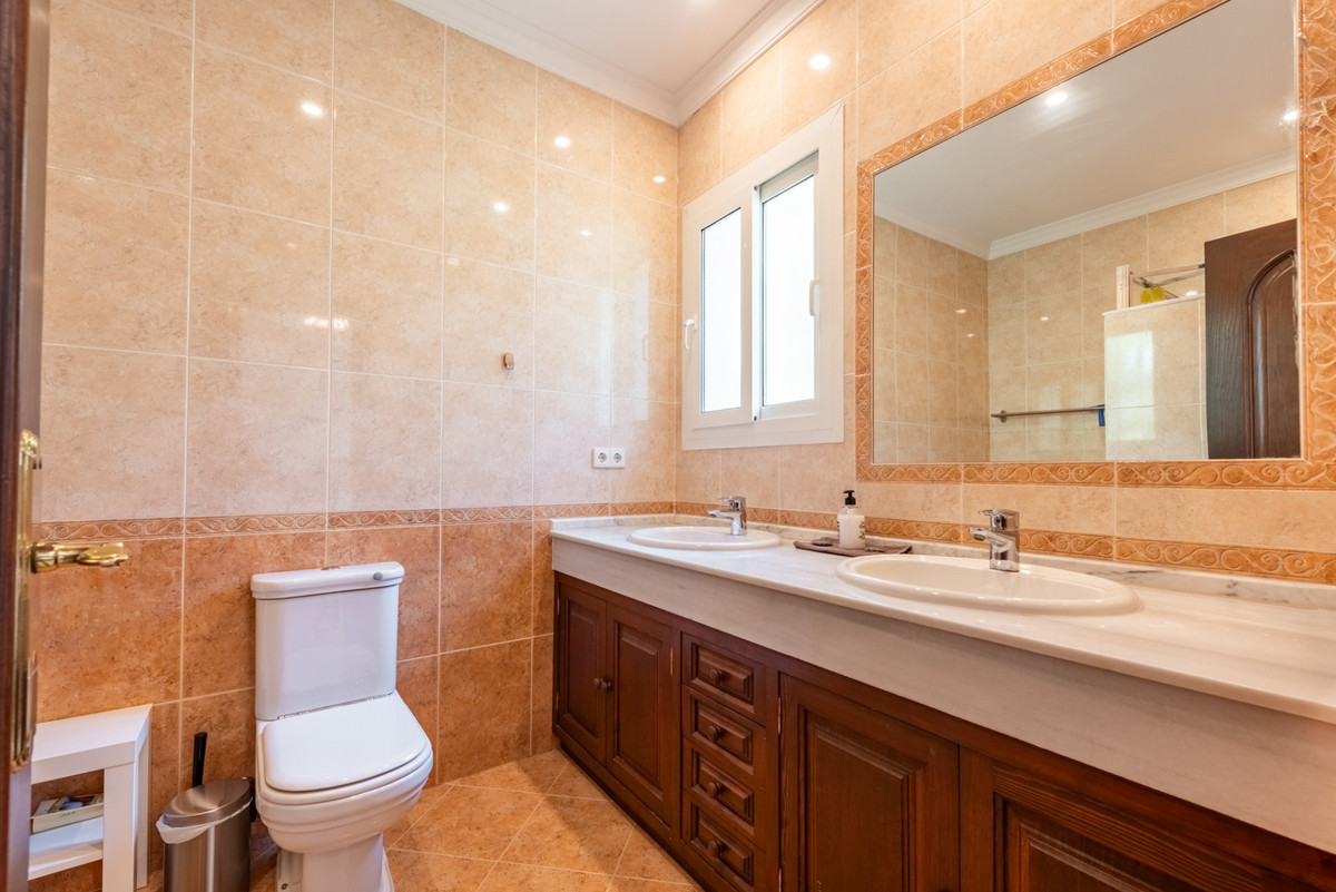4 bedroom House in Atalaya in Atalaya - foto 12