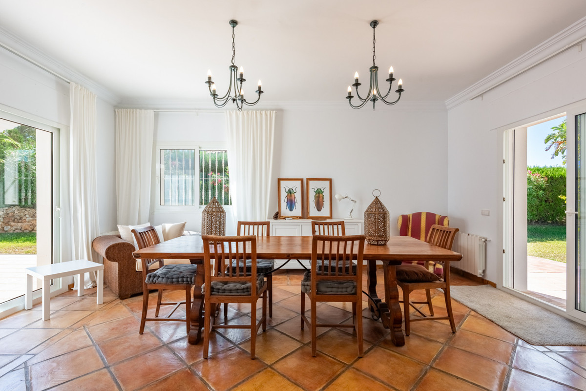 4 bedroom House in Atalaya in Atalaya - foto 14