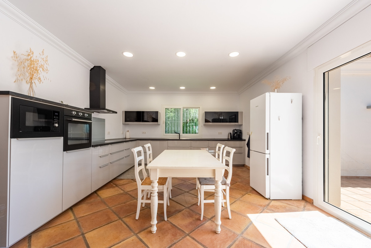 4 bedroom House in Atalaya in Atalaya - foto 6