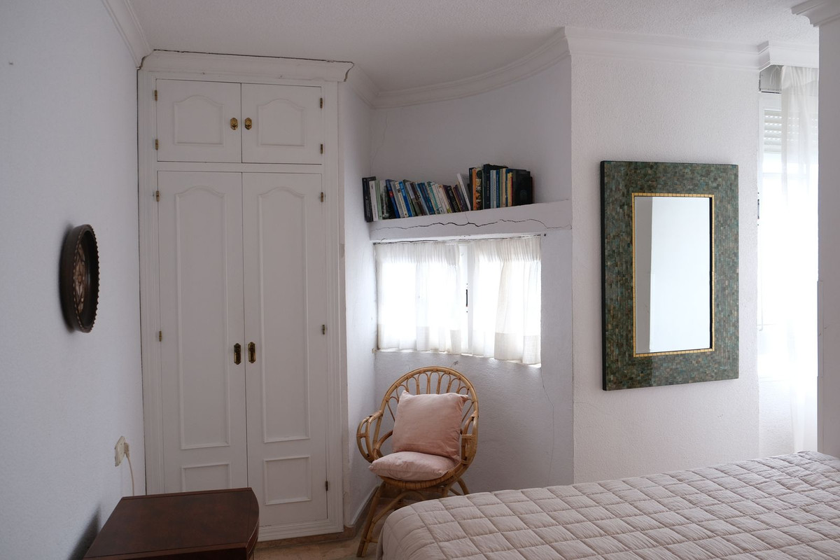 Drie-slaapkamerappartement aan Marbella’s promenade met zeezicht in Marbella - foto 12