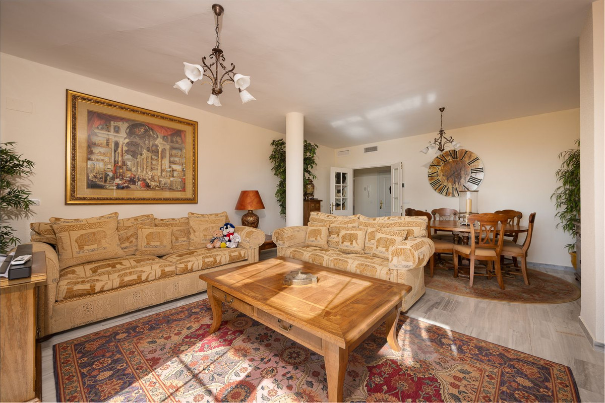 Prachtige penthouse met wrap-around terras en panoramisch zeezicht in Cabopino–Artola in Cabopino - foto 7