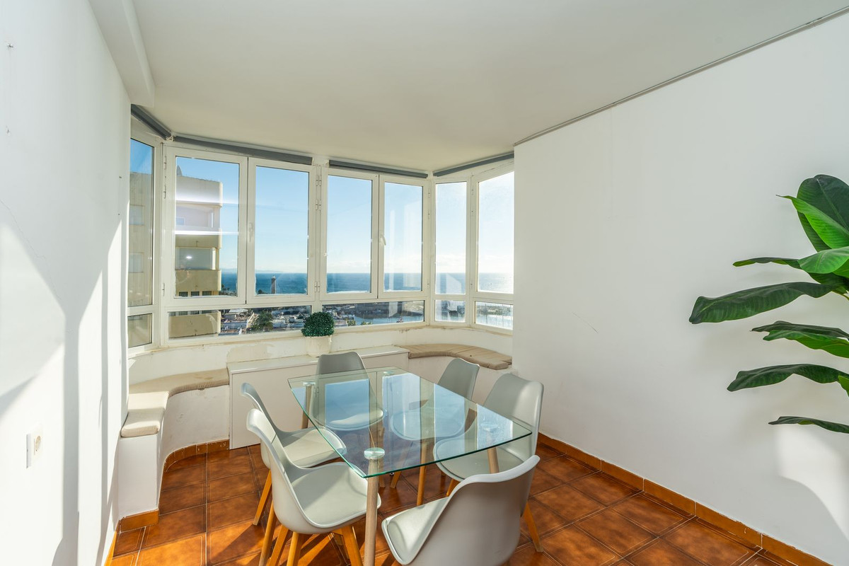 Appartement aan de jachthaven met 2 slaapkamers, Puerto Paraíso, Estepona in Estepona - foto 5