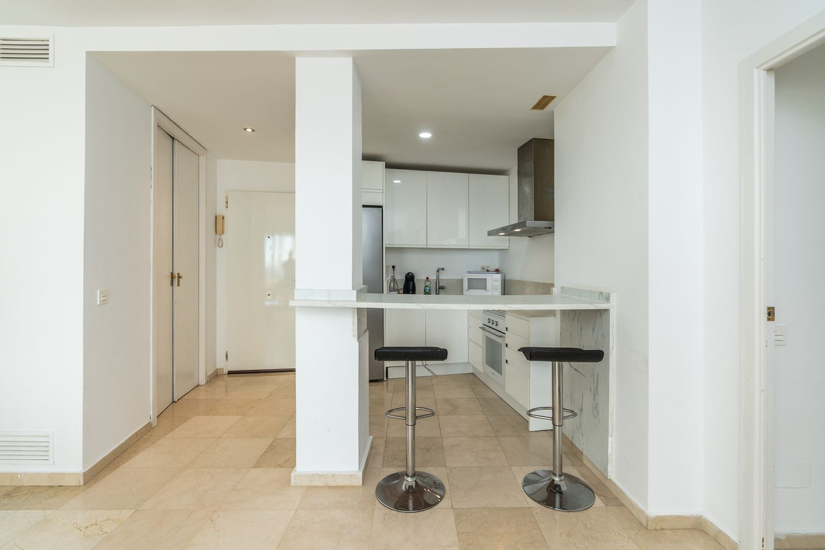 Appartement aan de jachthaven met 2 slaapkamers, Puerto Paraíso, Estepona in Estepona - foto 7