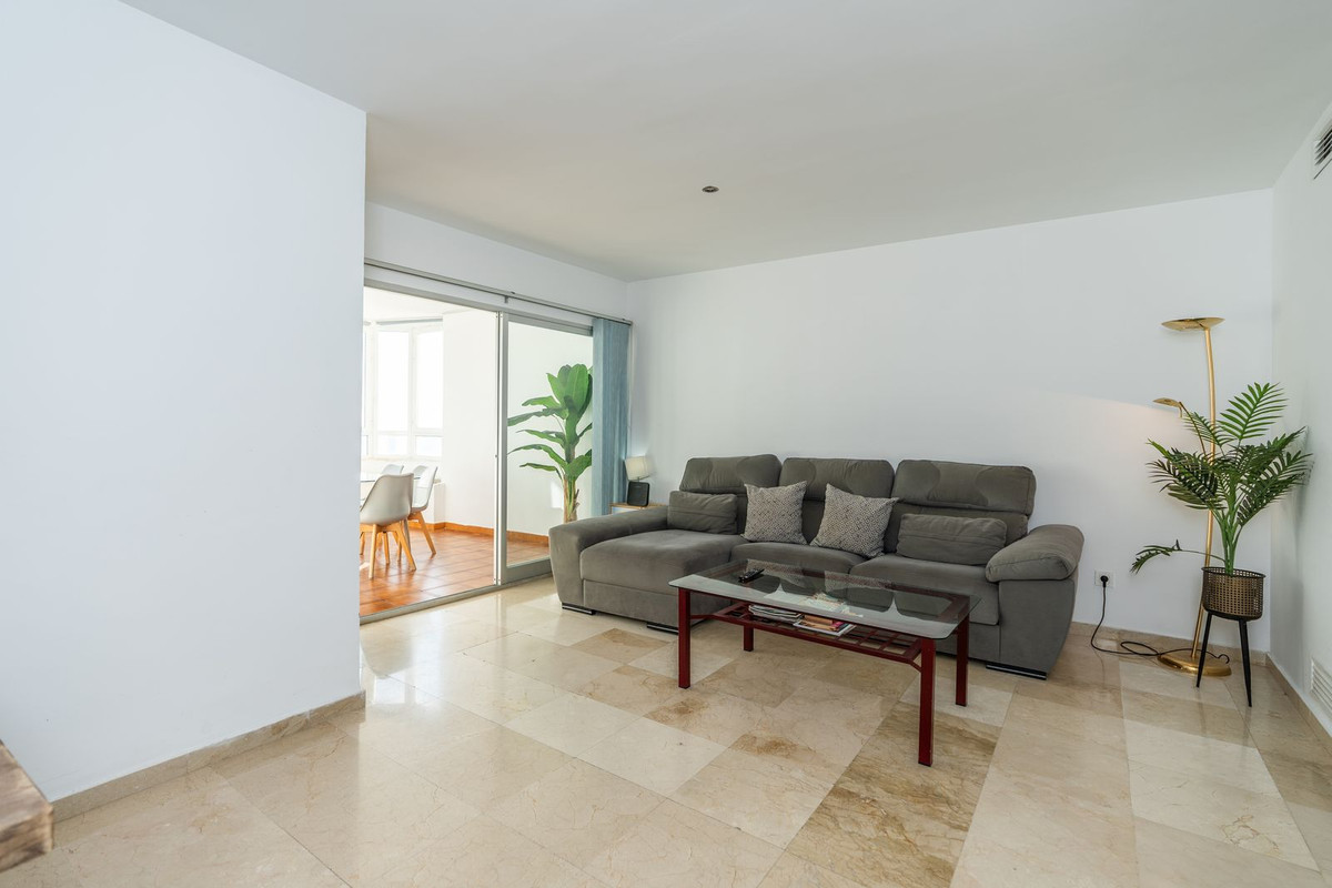 Appartement aan de jachthaven met 2 slaapkamers, Puerto Paraíso, Estepona in Estepona - foto 8