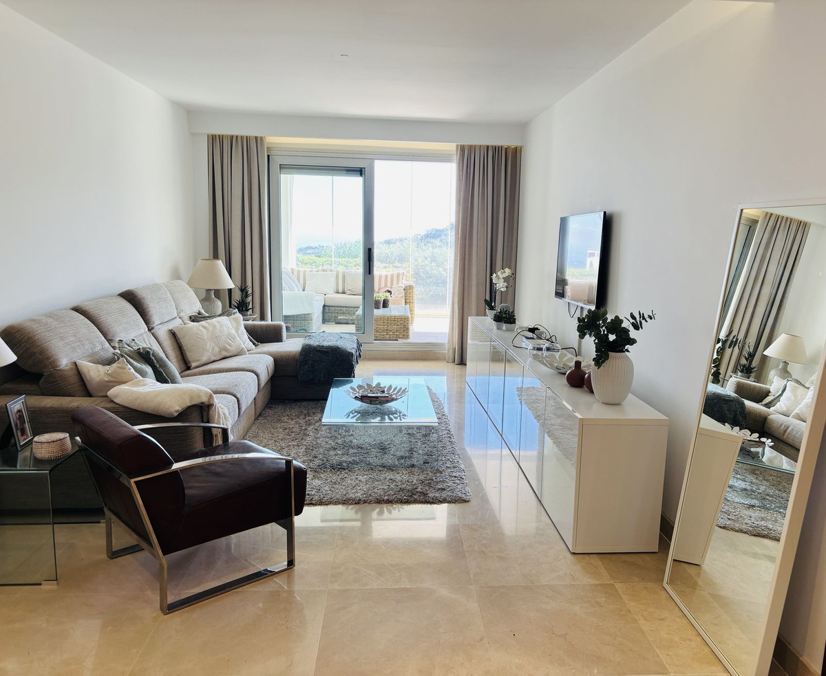 Elegant 3-slaapkamer hoek-tuinappartement met zee- en bergzichten in La Mairena in La Mairena - foto 12
